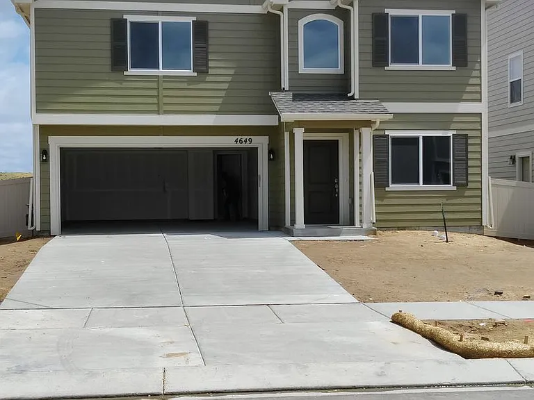4649 Zircon Dr — Photo 1