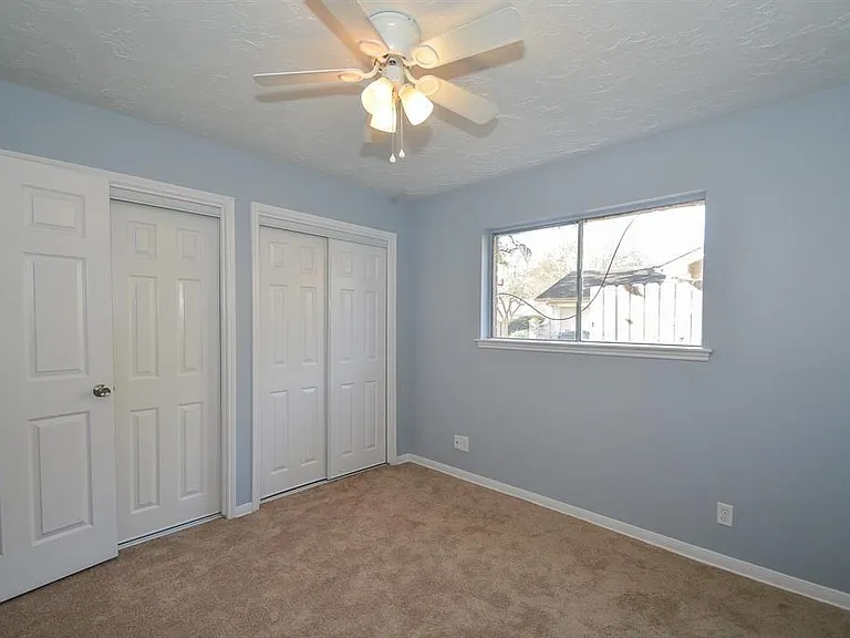 22722 Fincastle Dr — Photo 11