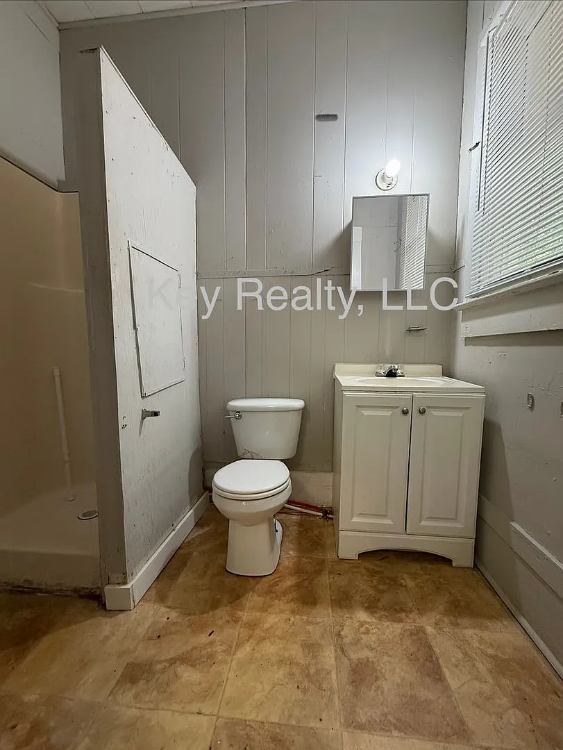 612 - B 18th Street - Alexandria Move In Special — Photo 4
