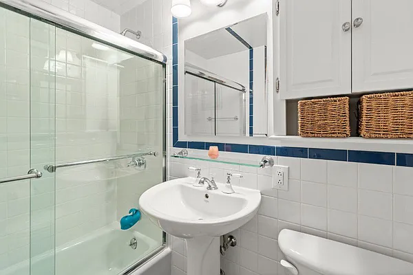 Sold by Mont Sky Real Estate | media 11