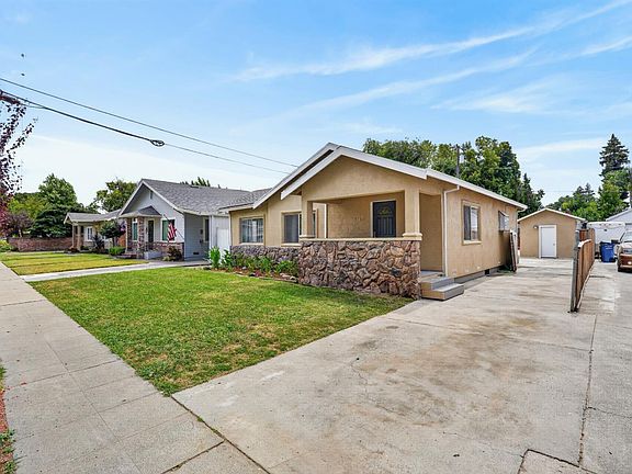 3rd image of 1160 1st Ave