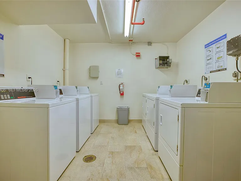 1200 West Ave #811 — Photo 14