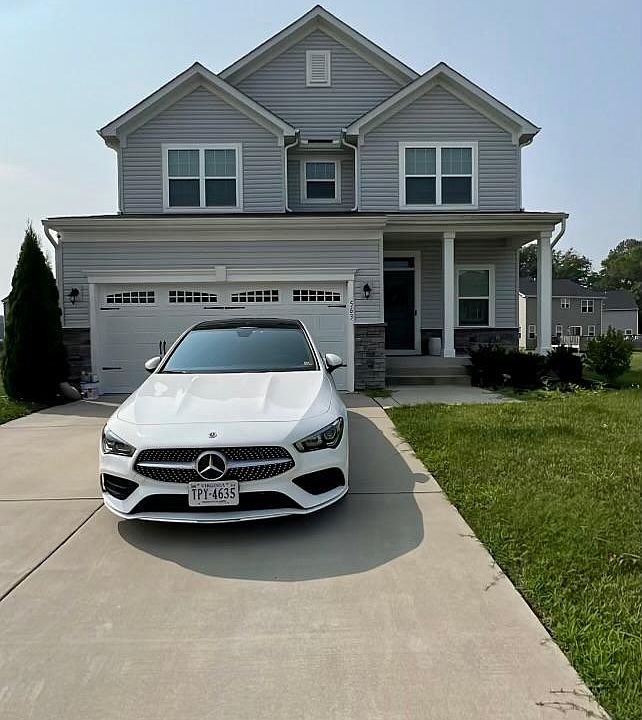 1st image of 563 Oliver Way