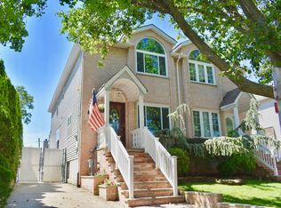 150 Shiel Ave, Staten Island, NY 10309