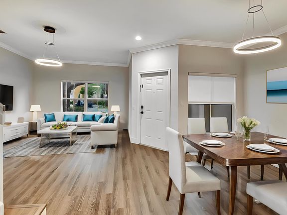 3rd image of 111 Lake Monterey Circle