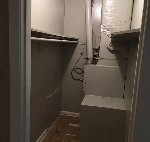1726 Switzer St — Photo 3
