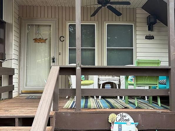 328 Champion Hills Rd UNIT 12C