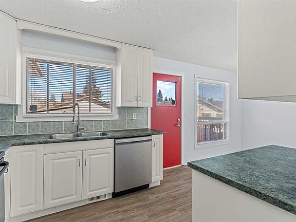5th image of 187 SE Falwood Way NE