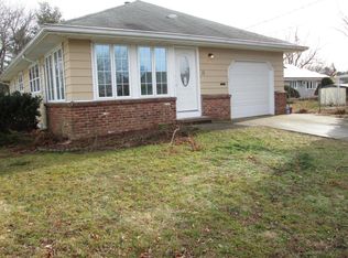 11 Mount Blanc Ln, Toms River, NJ