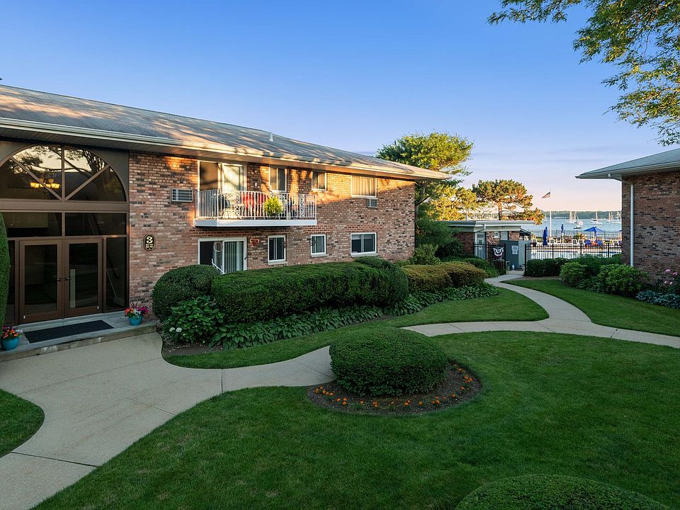 1st image of 1 Toms Point Ln #3-6