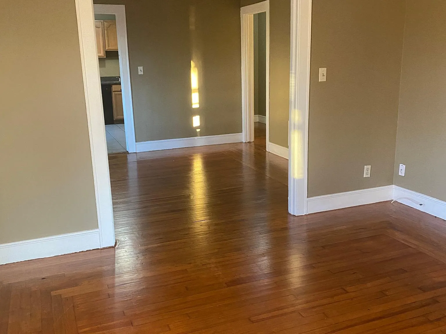 258 S Colony St — Photo 3