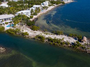 80 Ocean Front Dr, Key Largo, FL 33037