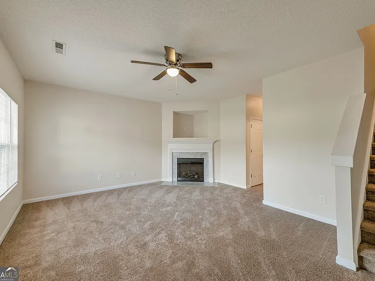 4870 W Park Cir — Photo 2