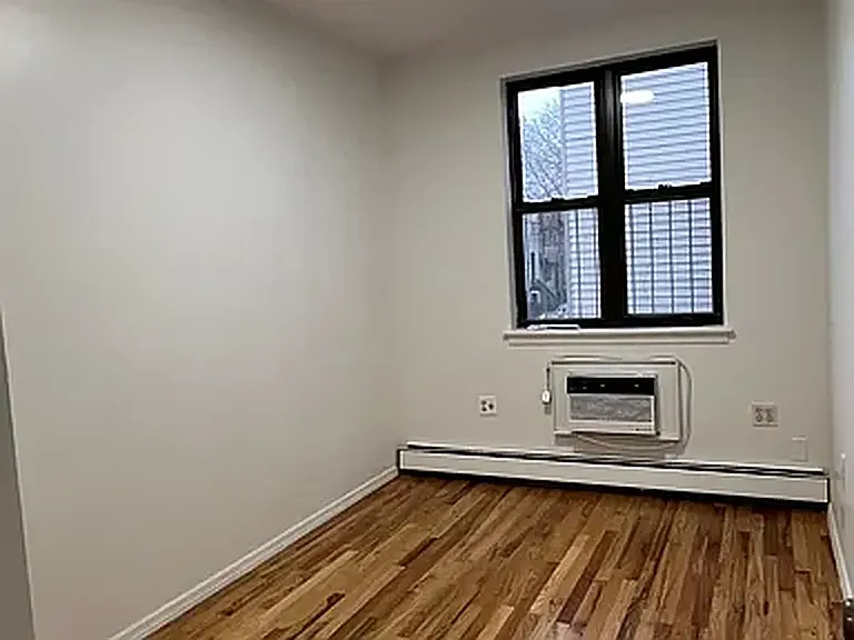 152 Norman Ave #2A — Photo 2