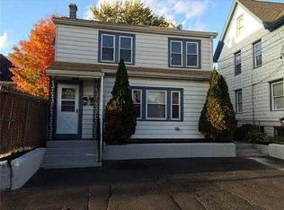 5 Berndt St #2, Pawtucket, RI 02861