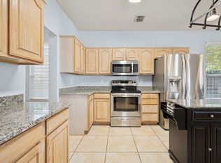 3304 Olympus Ct, Corinth, TX 76210