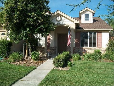 2nd image of 5621 Portico Dr