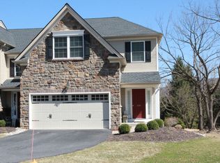 1656 Finches Garden Rd, Bethlehem, PA 18015