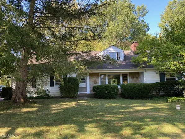 14202 Caves Rd, Novelty, OH 44072