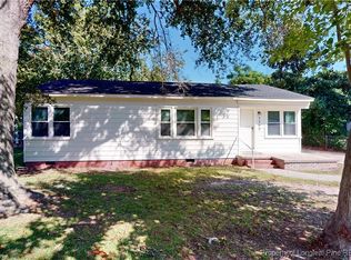 5208 Spruce Dr, Fayetteville, NC 28304