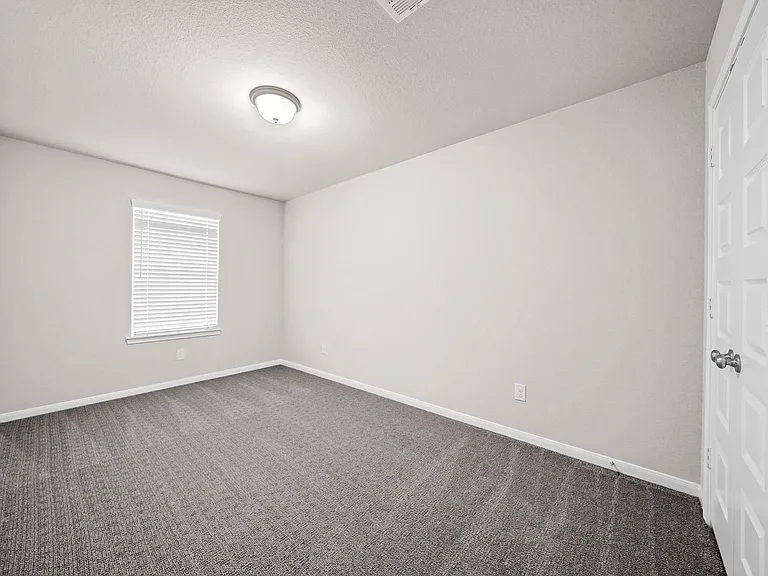 5606 Hyde Park Dr — Photo 20