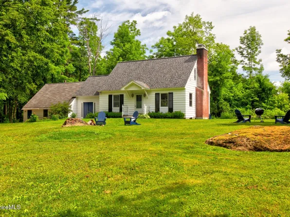 18 East St, Stockbridge, MA 01262