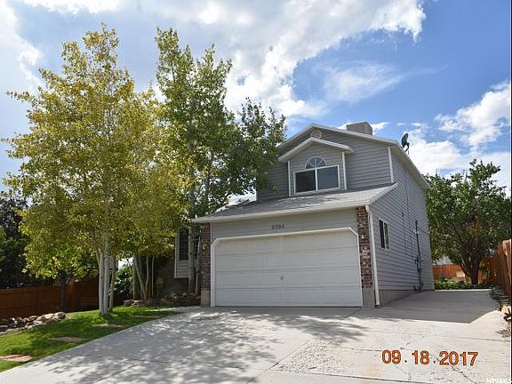 4th image of 5794 S Woodview Dr