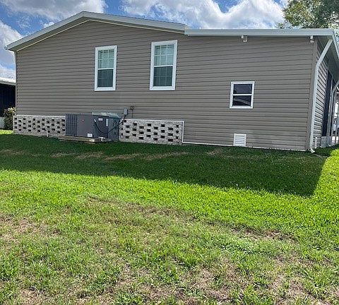 3rd image of 8320 Cooper Rd