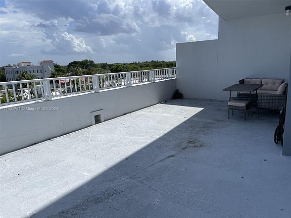 2nd image of 60 NW 37th Ave APT 408