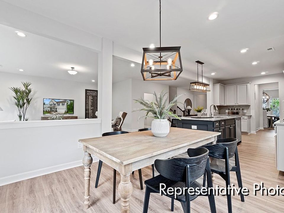 5007 Mooreland Oaks Way 1P, Mount Holly, NC 28120 MLS CAR4004028