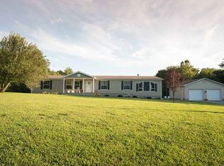 925 County Road 540 N, Norris City, IL 62869