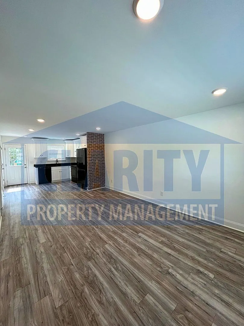 1807 Forest Ridge Dr. SW #2-5 — Photo 4