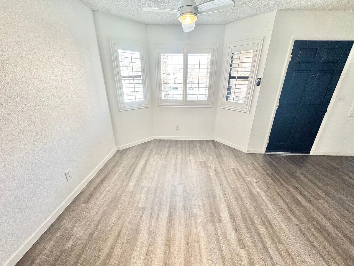 Building Photo - 1008 Falconhead Ln #202