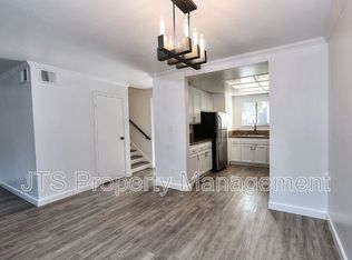 9 Derow Ct, Sacramento, CA 95833