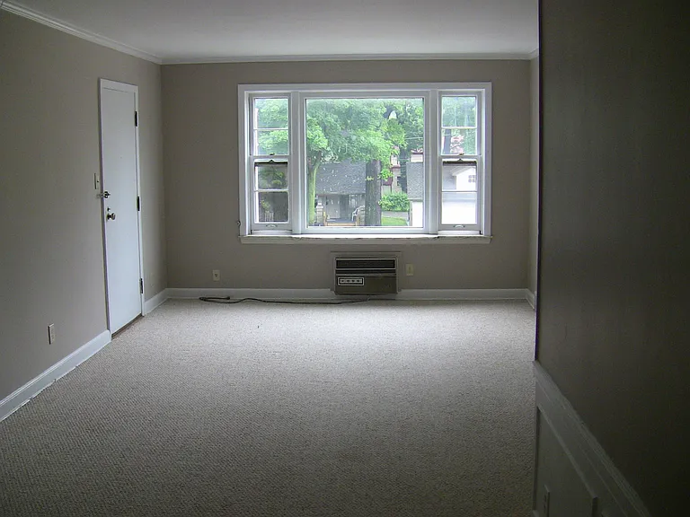 8140 W North Ave — Photo 11