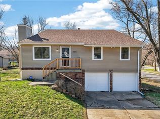 5012 NW Downing St, Blue Springs, MO 64015