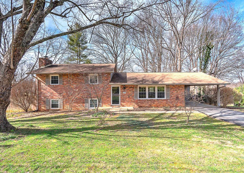 1st image of 2806 Sumpter Dr