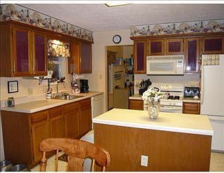 1st image of 408 Rose Dr
