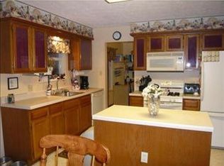 408 Rose Dr, Cranberry Twp, PA 16066