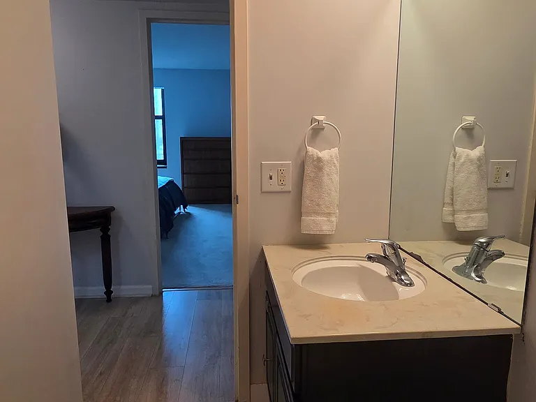 207 5th Ave SW #208 — Photo 42