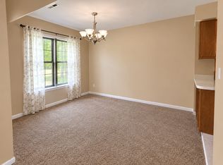 503 Green Hollow Dr, Iselin, NJ 08830