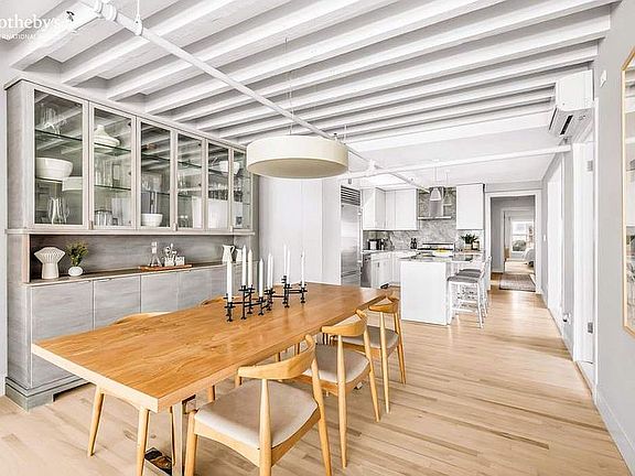 4th image of 141 W 24th St APT 6