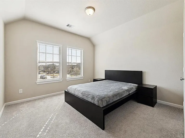 29634 Sterling Knoll Dr — Photo 18