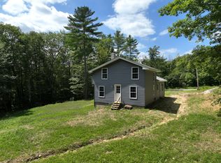 21 Coolidge Rd, Dixfield, ME 04224