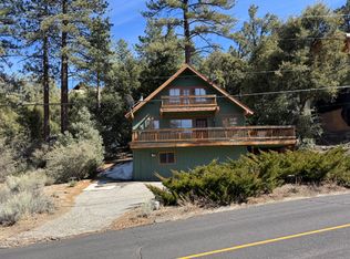 1920 Matterhorn Dr, Pine Mountain Club, CA 93222