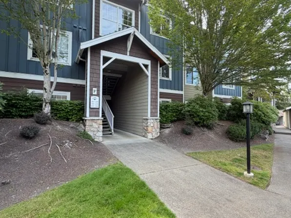 710 240th Way SE, Sammamish, WA