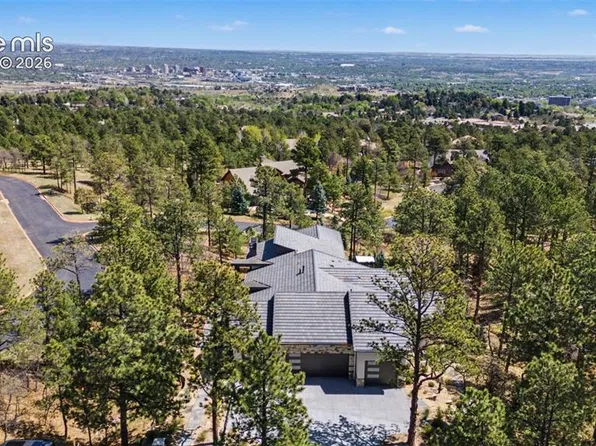 1685 Oakmoor Hts, Colorado Springs, CO 80906