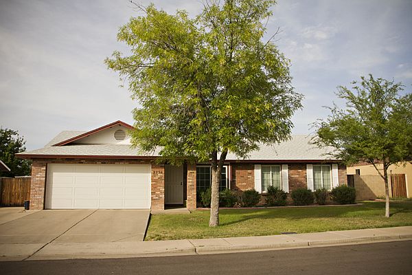 1st image of 2256 E Carmel Ave