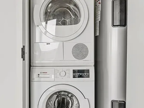 271 Lenox Road image 5 of 6