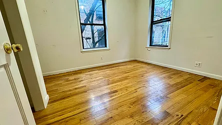 Rented by HOLTON REAL ESTATE INC.